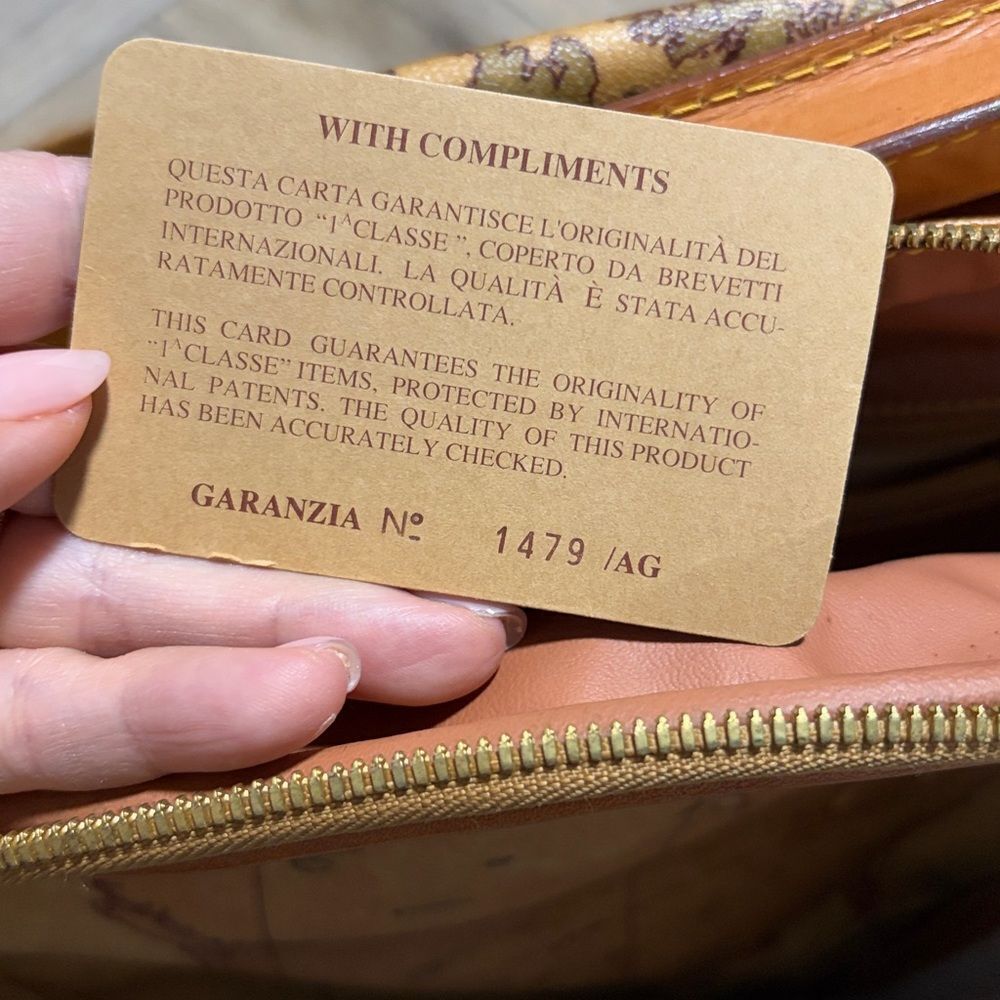 Alviero Martini Bag - Picture 10 of 10